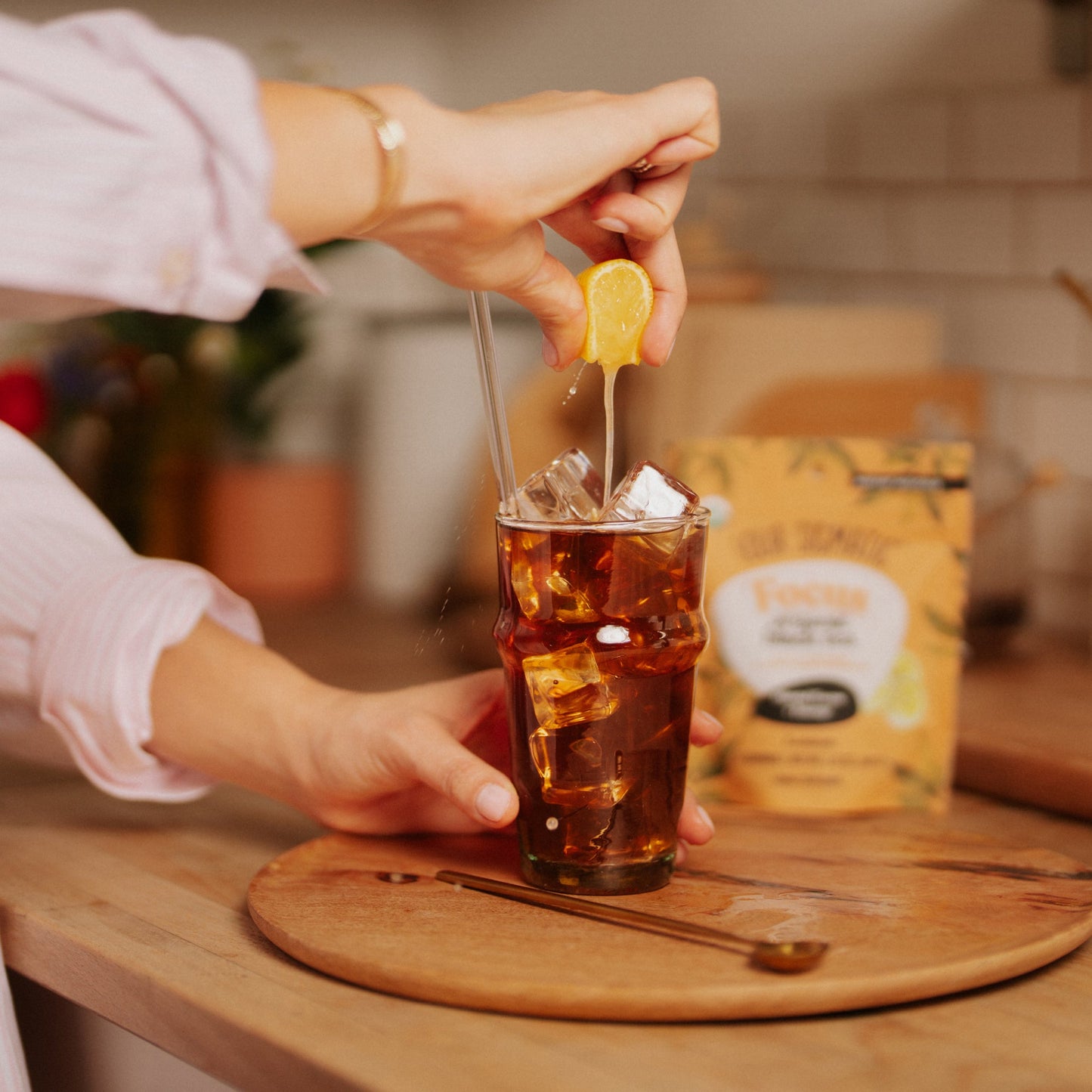 focus-black-tea-r7 Focus_Tea_Lifestyle_Iced-1.jpg