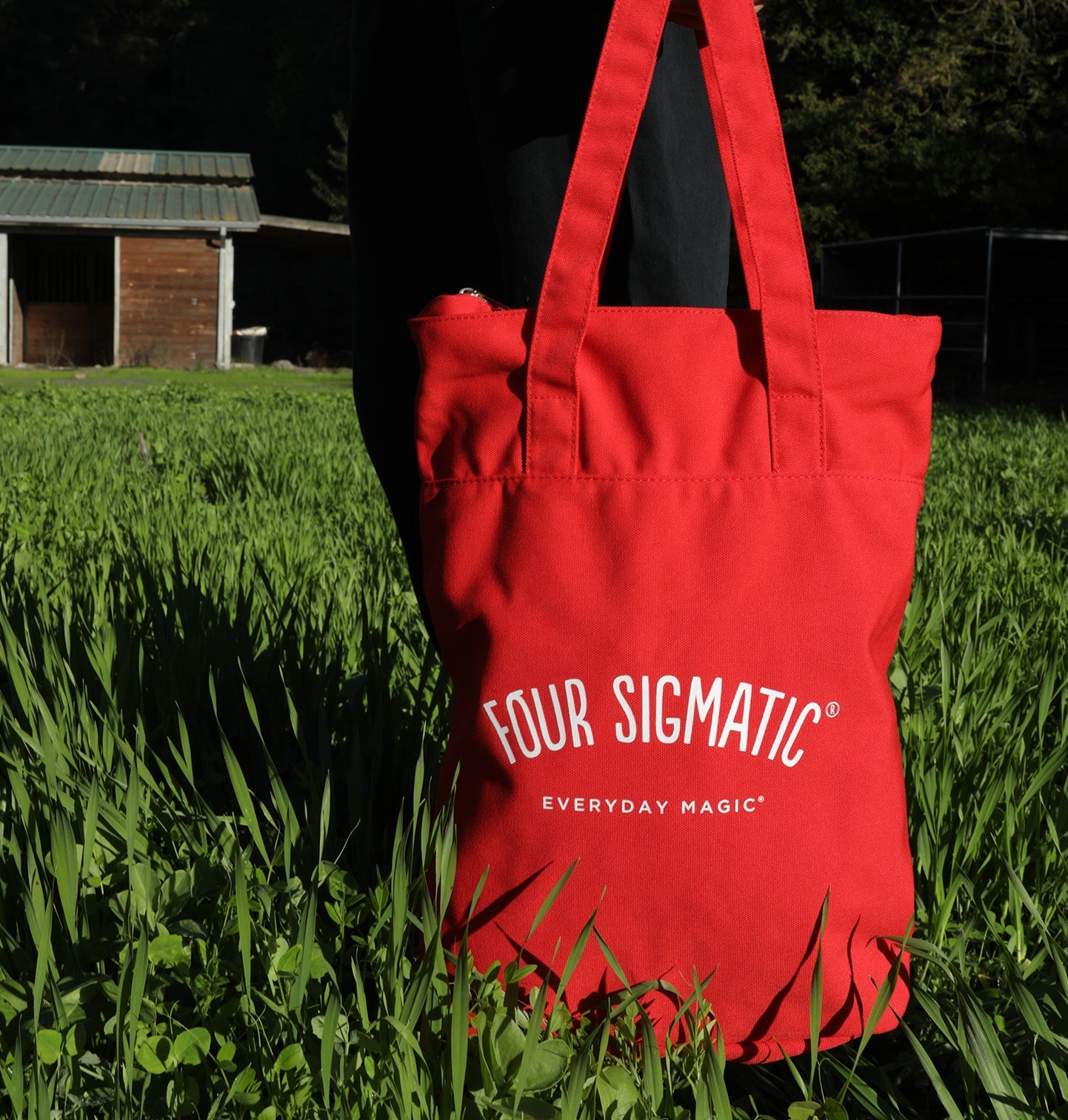 tote-backpack-j8 ToteBackpack_PDP_3_50cad221-ea24-4fbc-9e1f-07637d9fdfa3.jpg