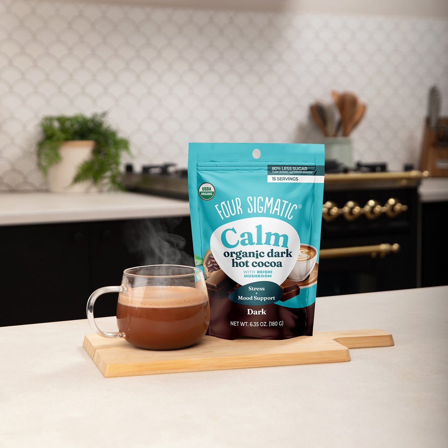 calm-dark-hot-cocoa-e2 calm-cocoa-dark-lifestyle-2026-1.jpg