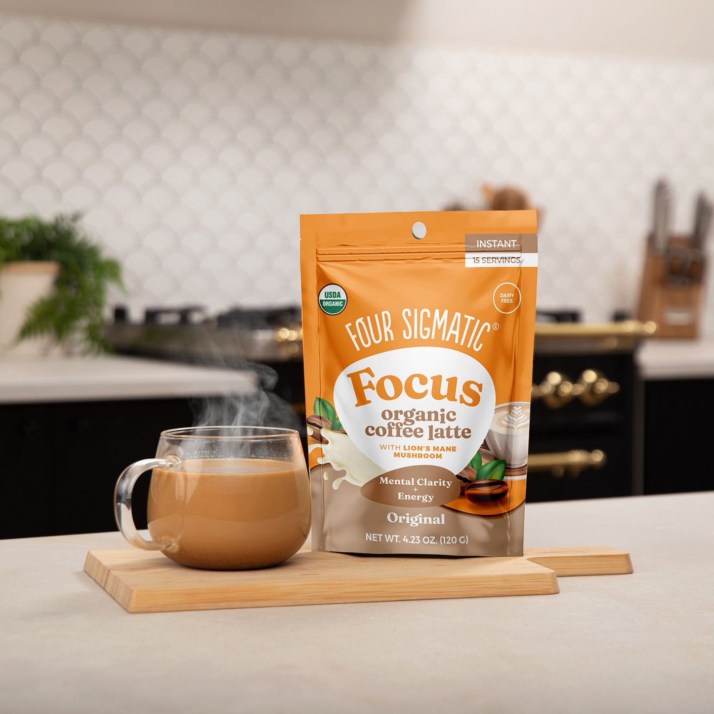 focus-organic-coffee-latte-original-n2 focus-latte-original-lifestyle2-2026.jpg