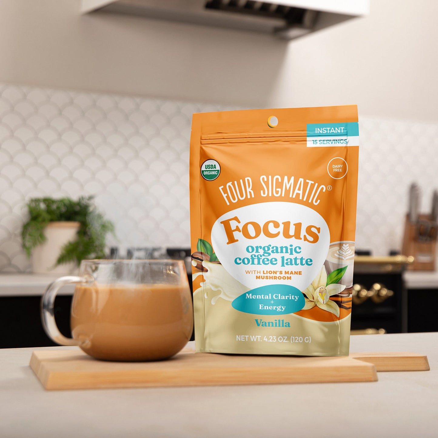 focus-organic-coffee-latte-vanilla-h4 focus-latte-vanilla-lifestyle2.jpg