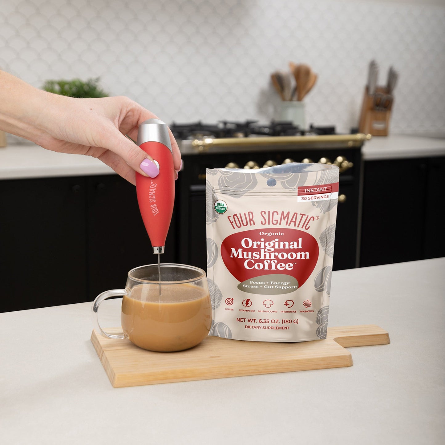 original-mushroom-coffeetm-o9 ogm-instant-ms-lifestyle2-2026_74863389-d0cf-464c-a566-c5b3c194e85d.jpg